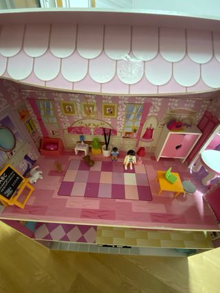 Casita de muñecas 