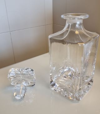 Garrafa para whiskey Antiga + Oferta