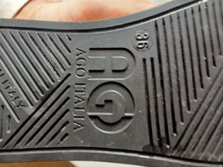 Scarpa donna AGO Italia numero 36.