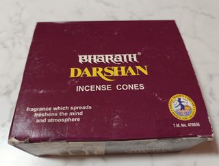 2 confezioni incenso a bastoncini e 1 a coni