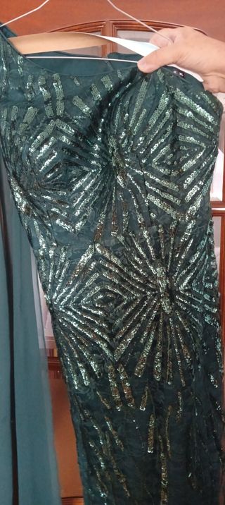VESTIDO DE FIESTA O CELEBRACIÓN 