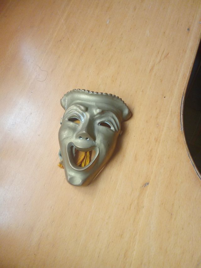 Mascara de coleccionista