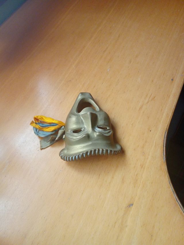 Mascara de coleccionista