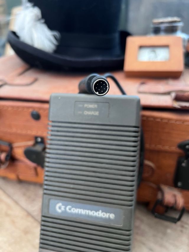 Retro ac adapter transformador commodore