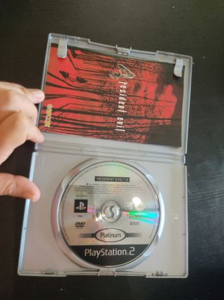 Juego ps2 resident evil 4 Capcom. Platinum