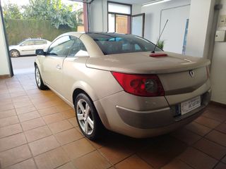 Renault Megane CC Etiqueta B