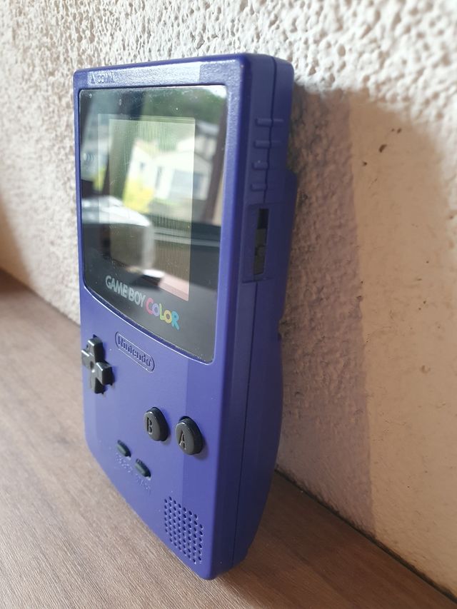 Game Boy COLOR 1998 + Pokemon Cristallo