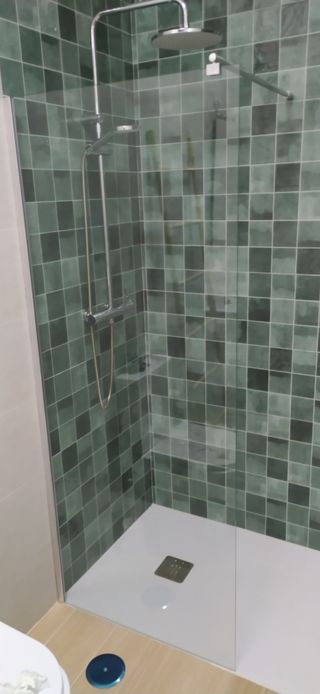 ¿Necesitas instalar una mampara?