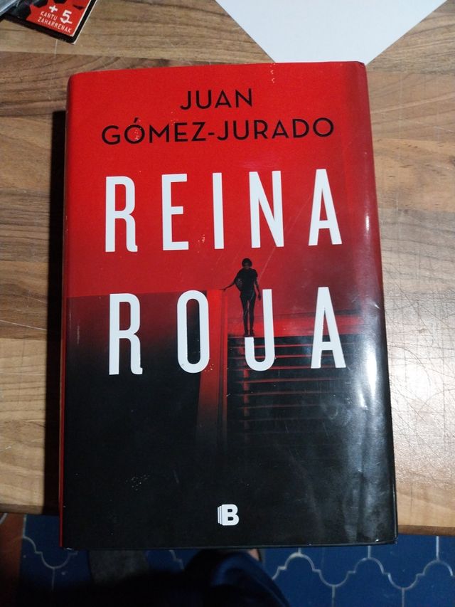 Reina Roja / Red Queen (LA TRILOGÍA REINA ROJA) (Spanish Edition)