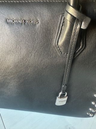 Bolso Michael Kors grande de mano o bandolera