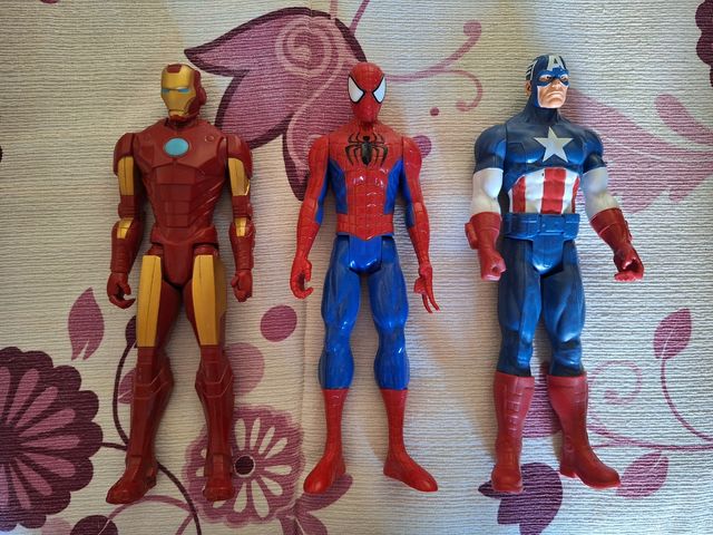 Figuras vengadores