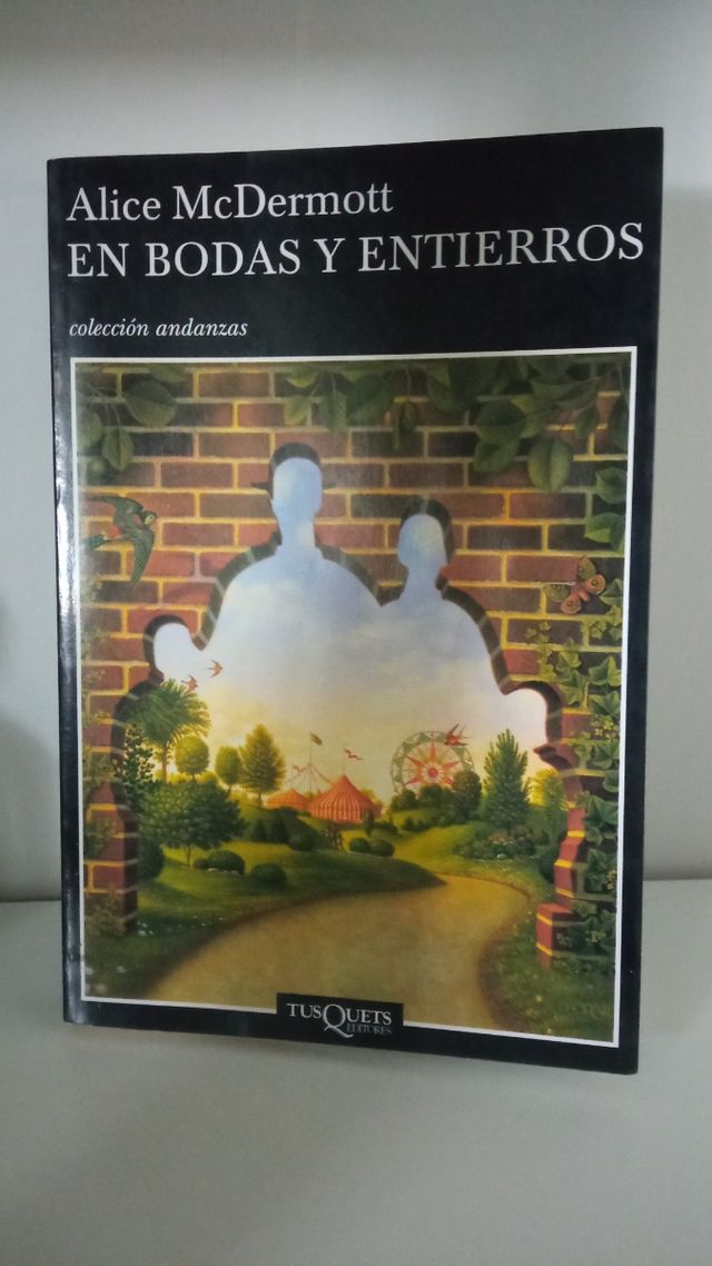 En bodas y entierros (Andanzas) (Spanish Edition)