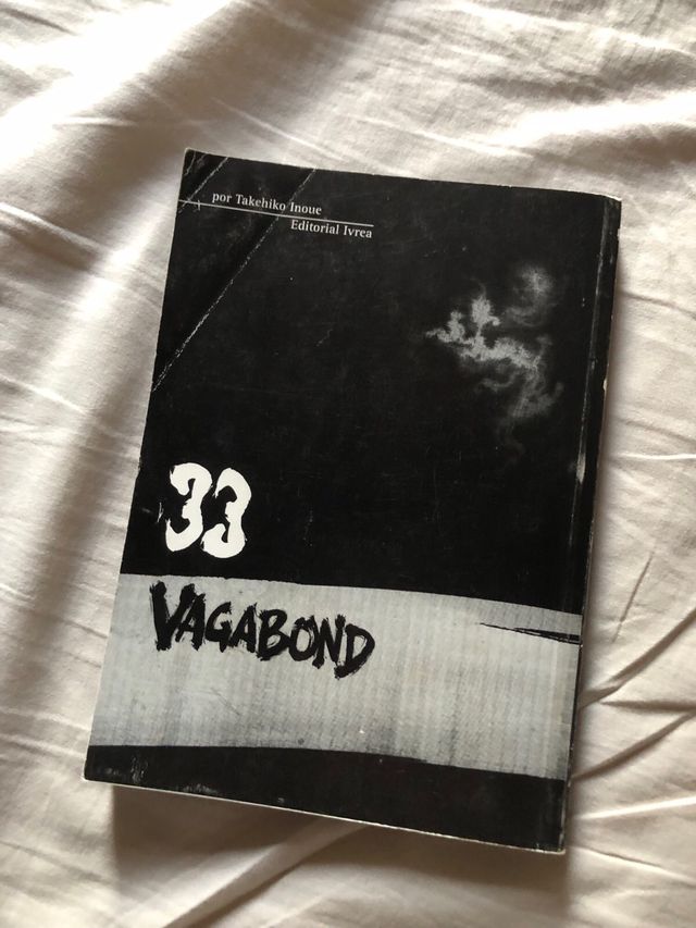 Vagabond 33 (Spanish Edition)