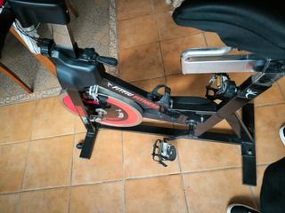 Bicicleta estática fitness