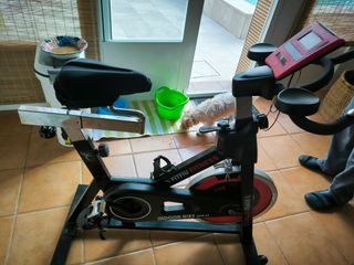 Bicicleta estática fitness