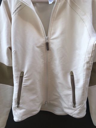 Chaqueta cortavientos