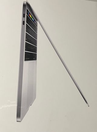 MacBook Pro 13” 2016 Touch Bar y Touch Id