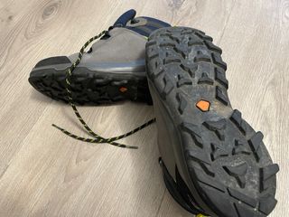 Botas montaña Quechua T37