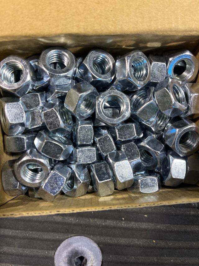 caja de tuercas de 12 mm