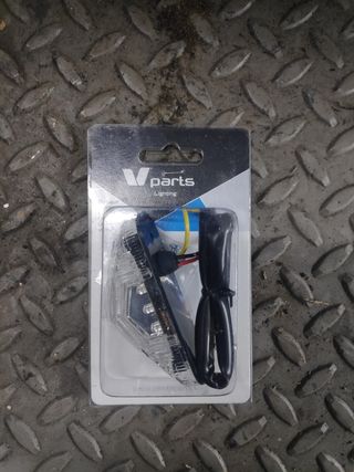 Pilotó trasero con luz de matricula