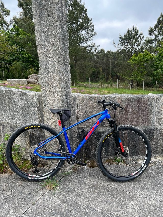 Bicicleta BH Expert 4.5 29"