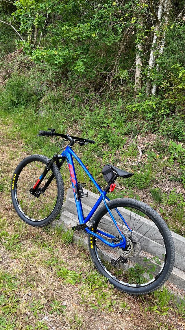 Bicicleta BH Expert 4.5 29"