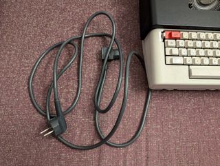 Maquina de escribir Olivetti Lettera 36