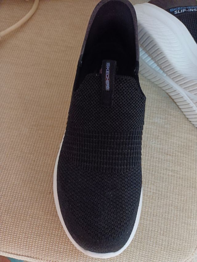 Skechers slip-ins mujer, originales , negras
