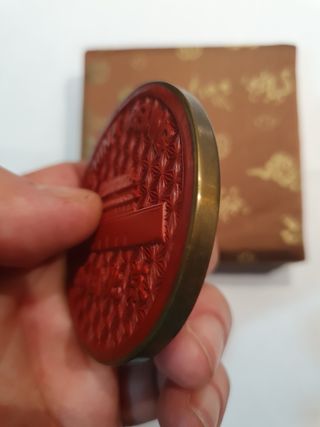 Medalla Cinabrio Beijing China antigua