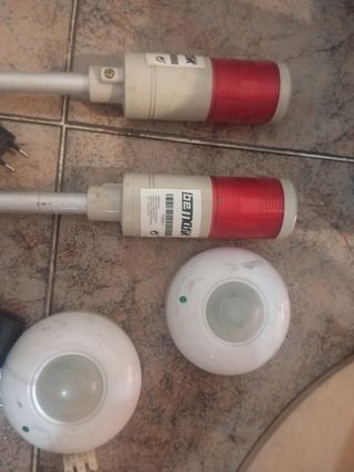Sensor detector de movimiento  con luces