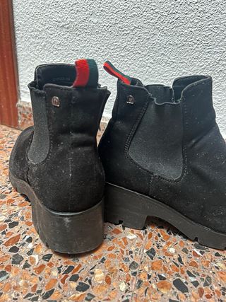 Botines mustang negros