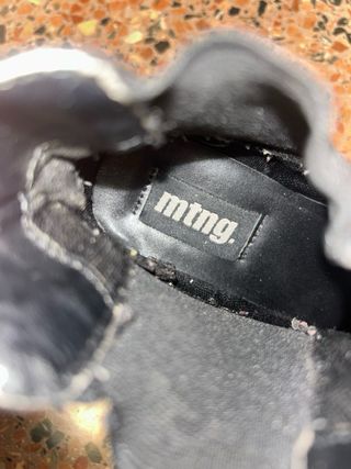 Botines mustang negros