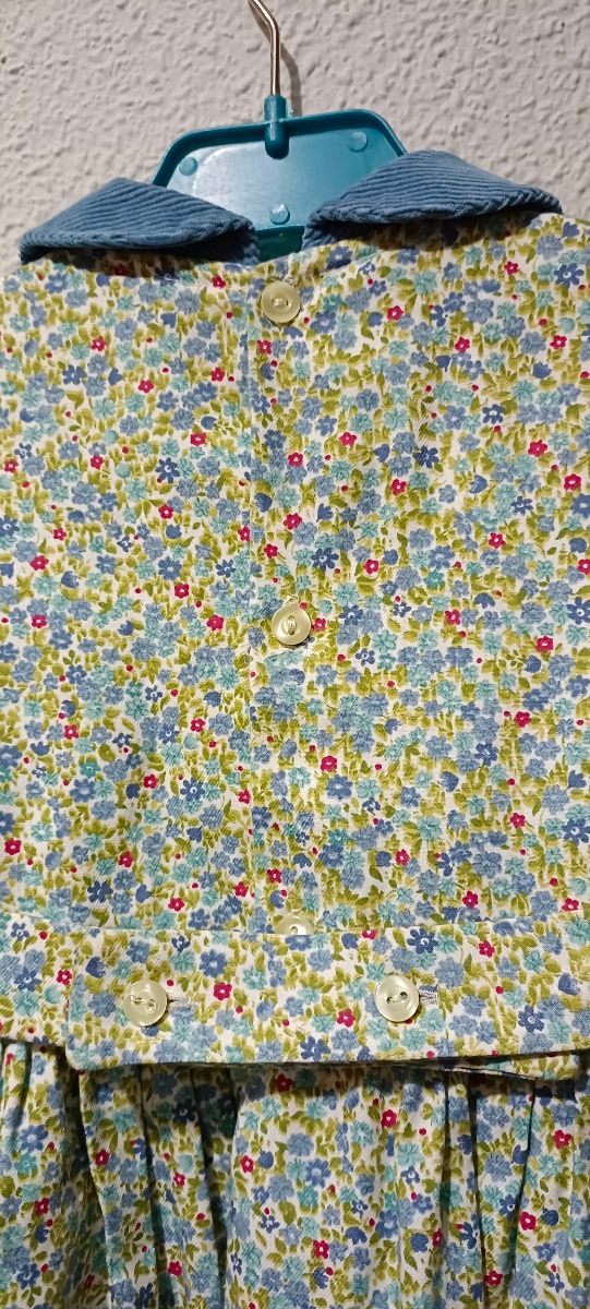 Vestido niña, 4 años aprox