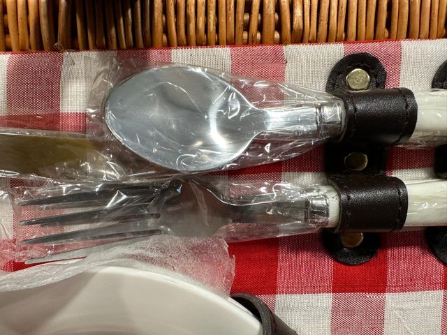 Cesta mimbre retro pícnic 2 personas