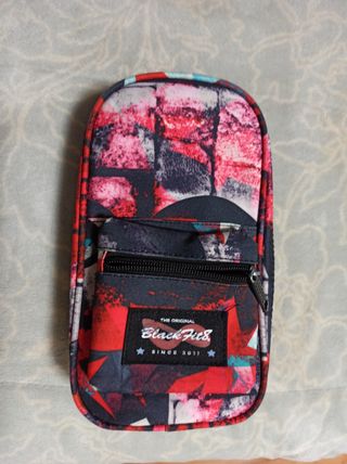 Estuche plumier de 4. Black fit 8.