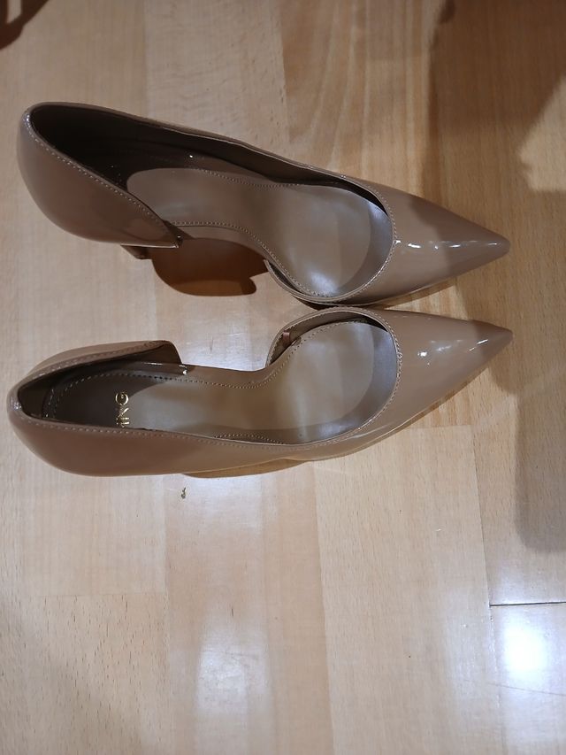 ZAPATO DE TACON MARRON