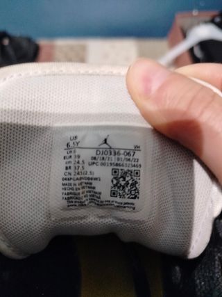 Air Jordan 1 mid gialle e rosse taglia 39