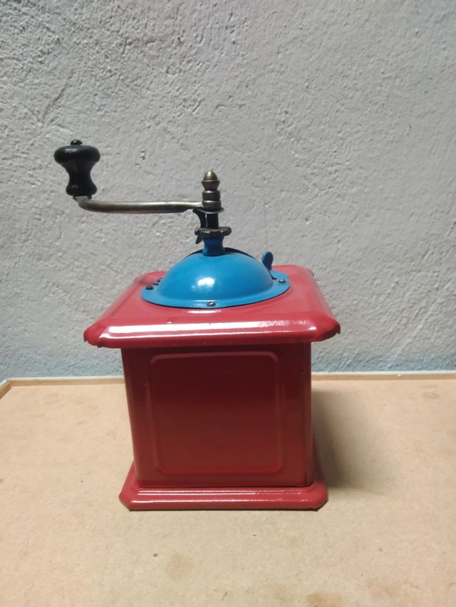 Molinillo café marca ELMA