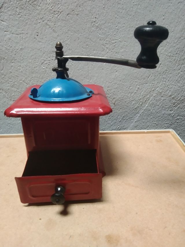 Molinillo café marca ELMA