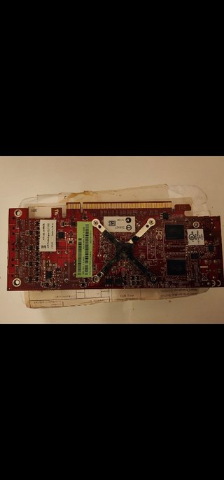 Scheda video ATI 2460 512MB