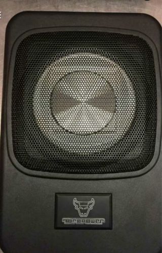 EQUIPO CAR AUDIO  SUBWOOFER Y VARIO