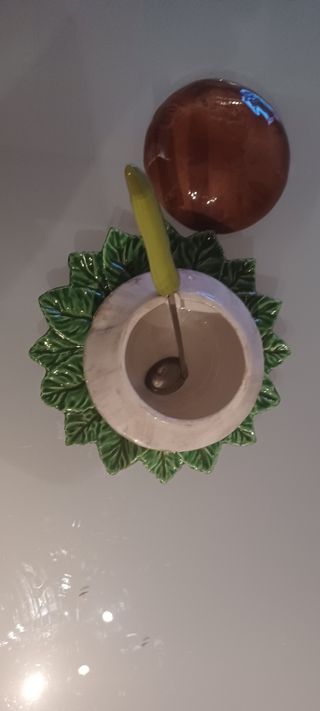 Salsiera a forma di fungo