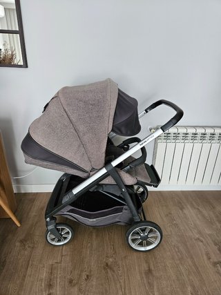 Silla bebé y carrito capazo Inglesina Aptica Dúo