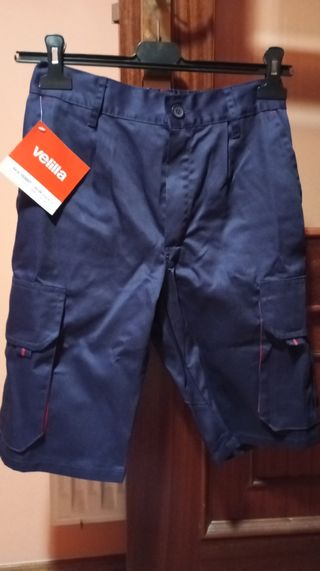 Pantalón corto trabajo multibolsillo