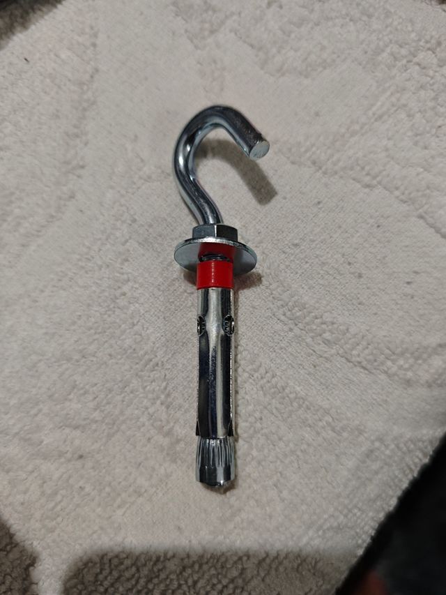 Tassello metallico con gancio