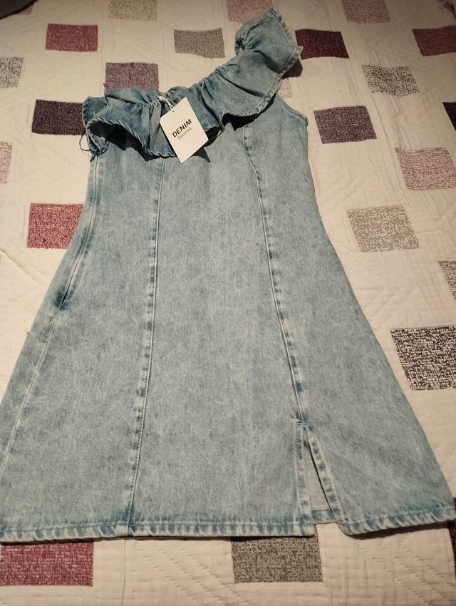 Vestido corto vaquero Bershka nuevo
