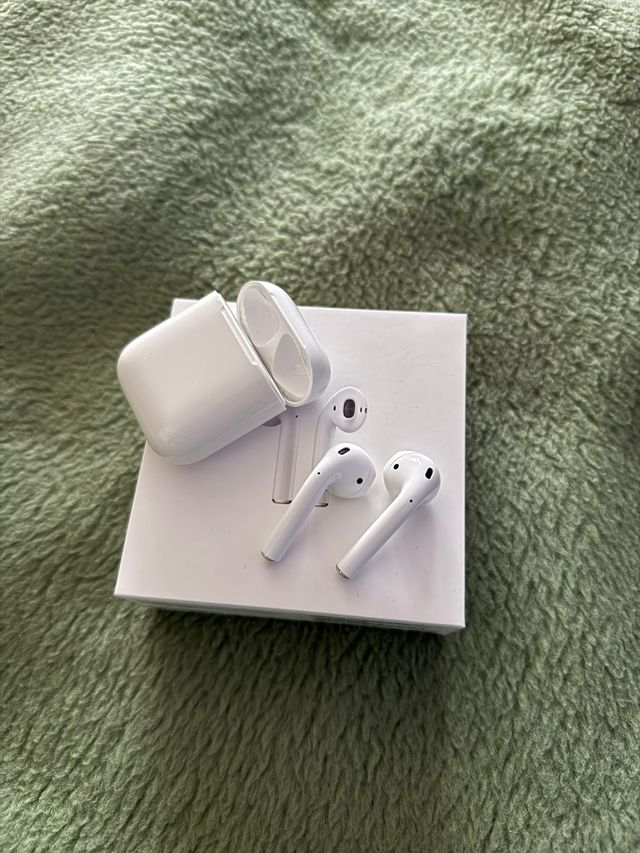 Airpods