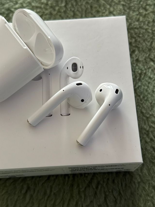 Airpods