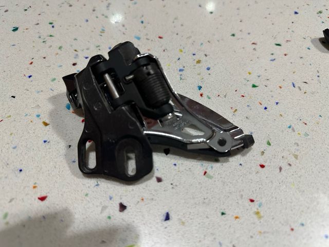 Desviador Shimano XT - FD8100