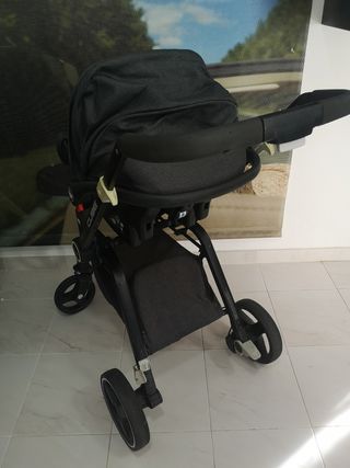 Carro de bebê 3 em 1 + cadeira de bebe